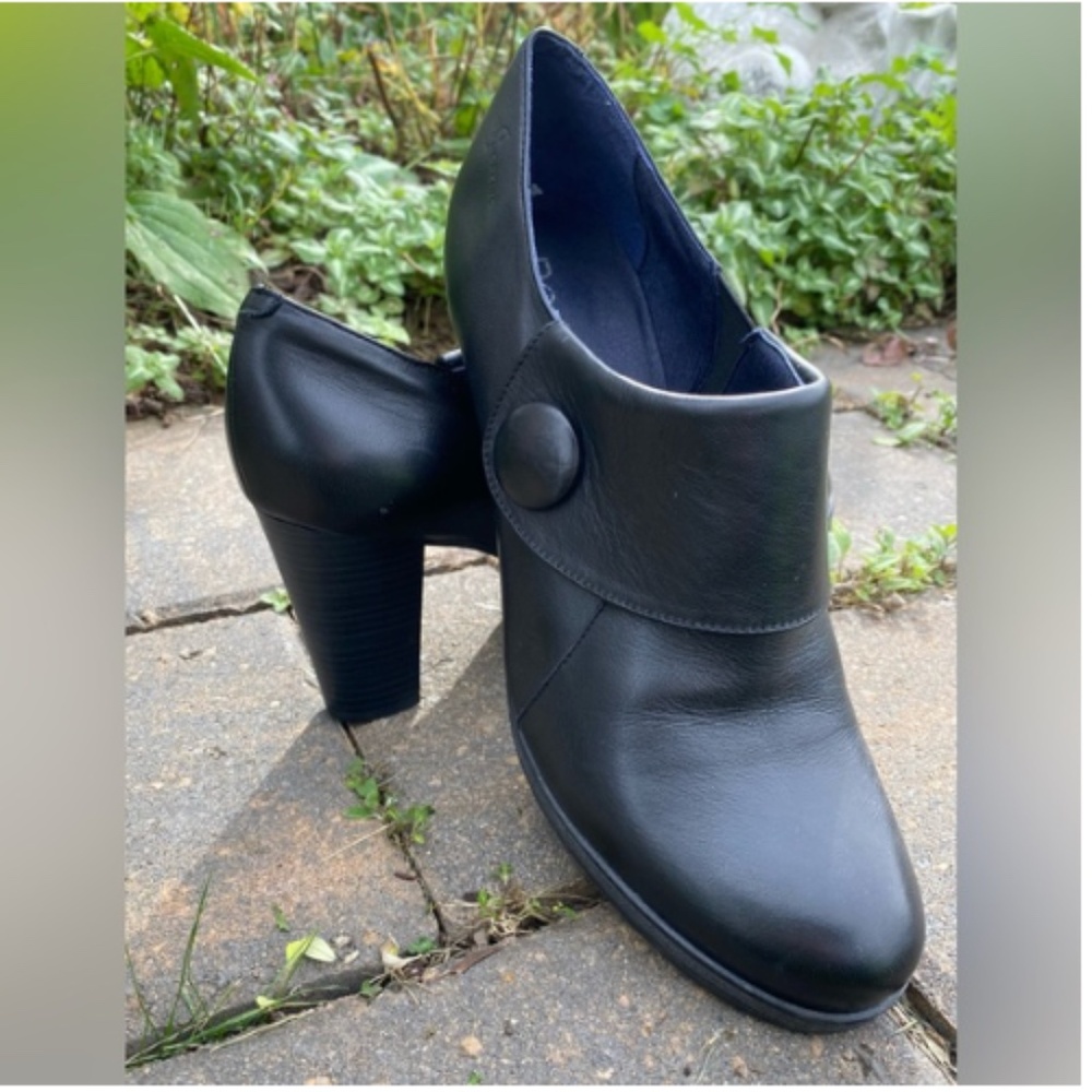 NWOB Dorking by Fluchos BLK Booties, EU 41 Fall Sale